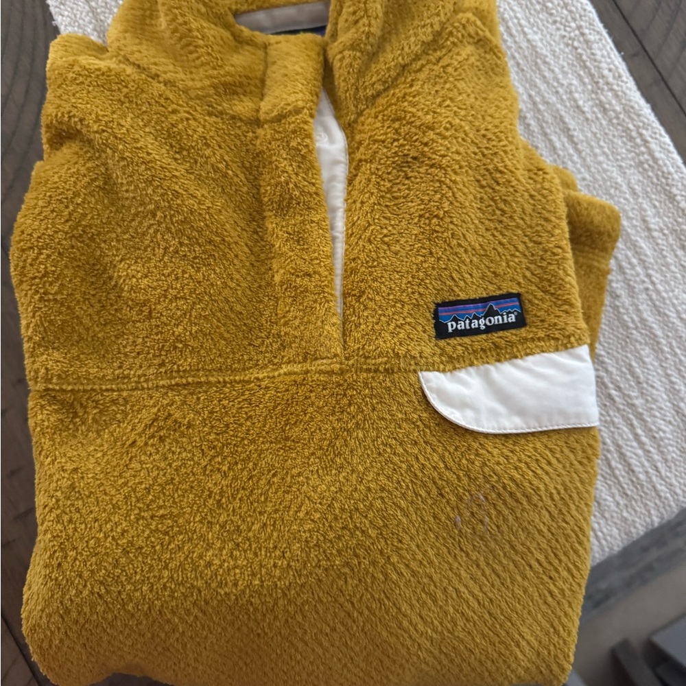 Patagonia Golden Fleece Jacket. New!